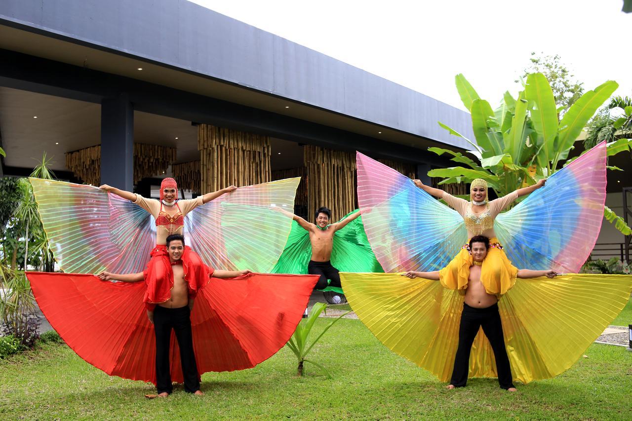 The Oriental Leyte Hotel Tacloban Buitenkant foto