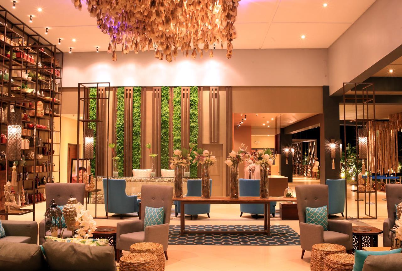 The Oriental Leyte Hotel Tacloban Buitenkant foto