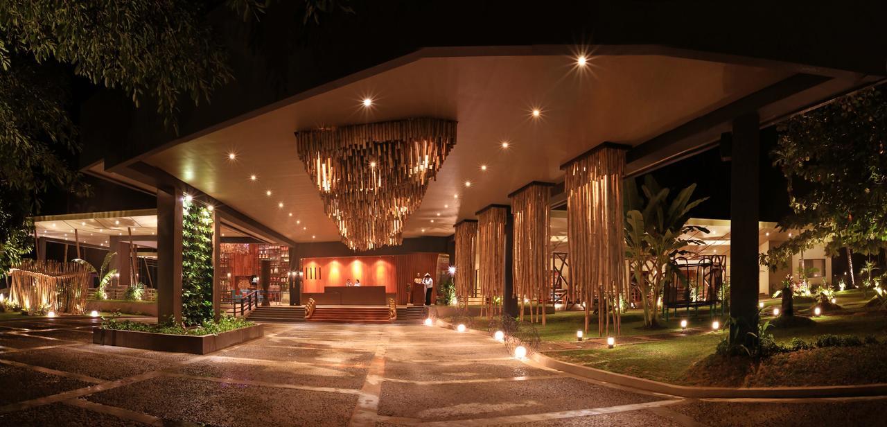 The Oriental Leyte Hotel Tacloban Buitenkant foto
