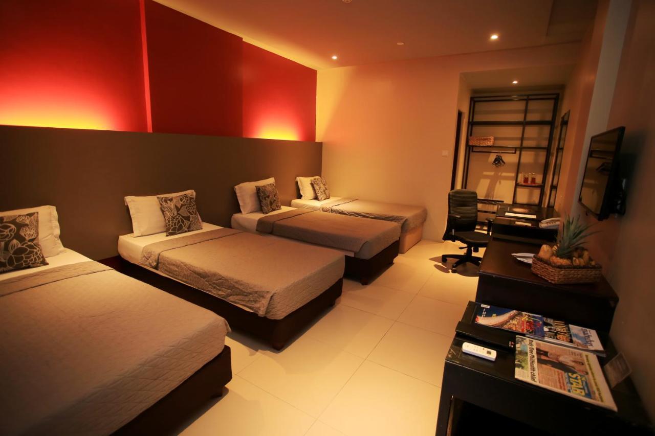 The Oriental Leyte Hotel Tacloban Buitenkant foto